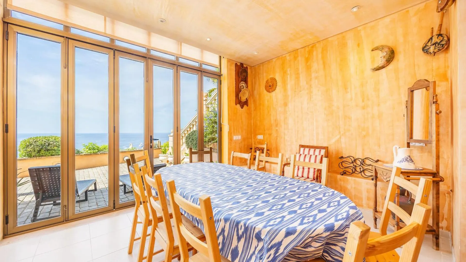 אנדרטקס Villa Cala Llamp